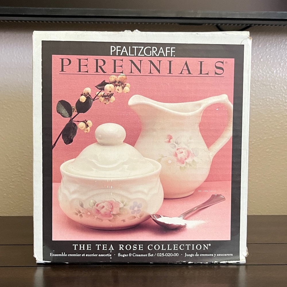 Pfaltzgraff Bestseller-Tea Rose Sugar and Creamer Set-NWT - Gift Ready - Vintage